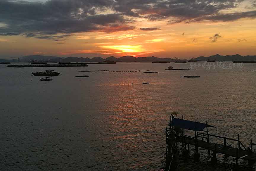 พัทยา-สีชัง 4 ที่พักเกาะสีชัง ริมทะเลรีสอร์ท สำเภาเงิน