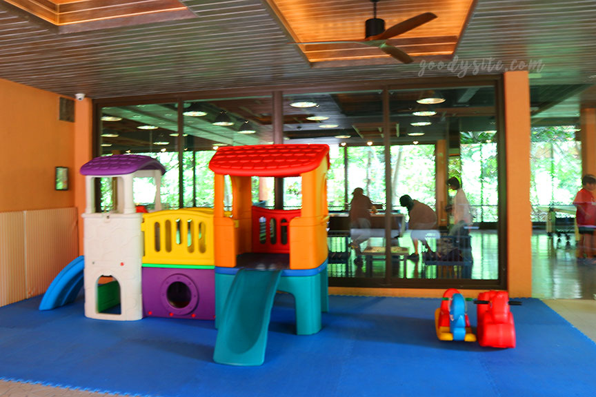 ภูเก็ต 9 โรงแรมศรีพันวา3 กิจกรรมนันทนาการ