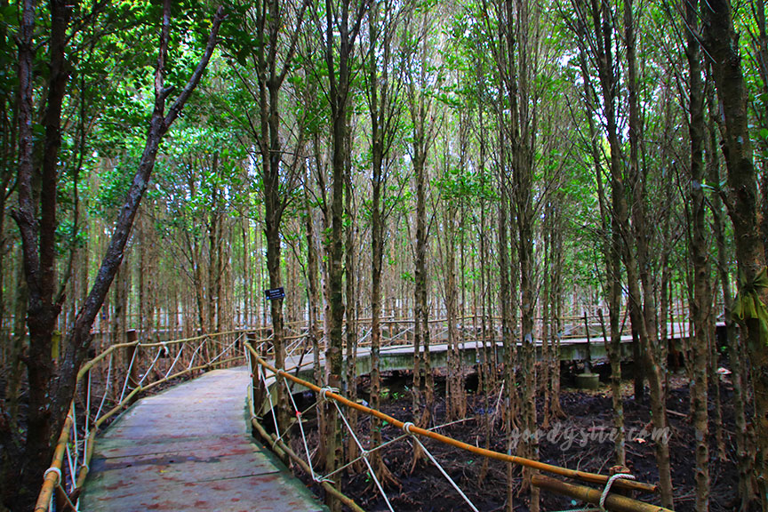 ตราด 4 หาดทรายดำ จังหวัดตราด