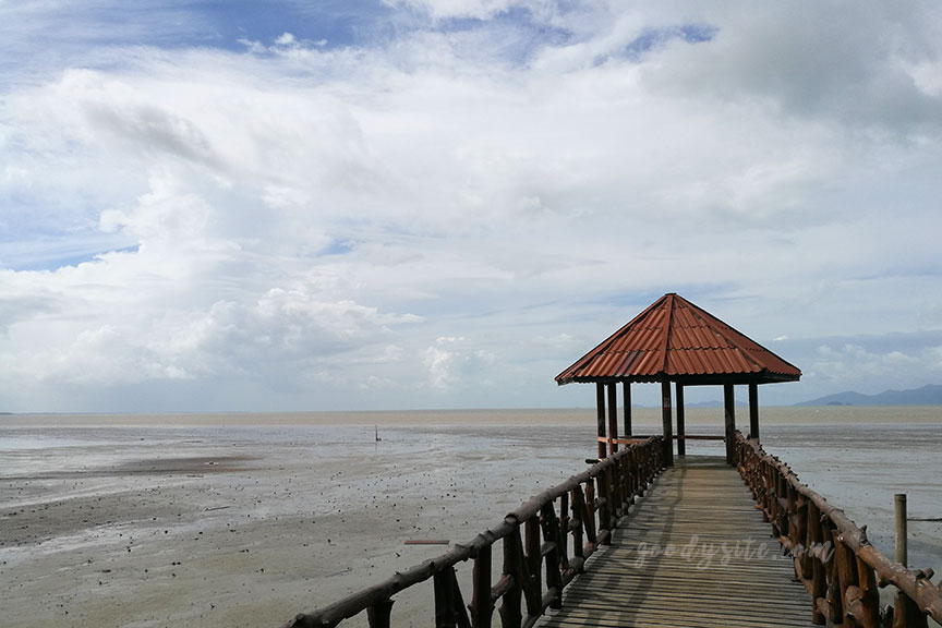 ตราด 4 หาดทรายดำ จังหวัดตราด