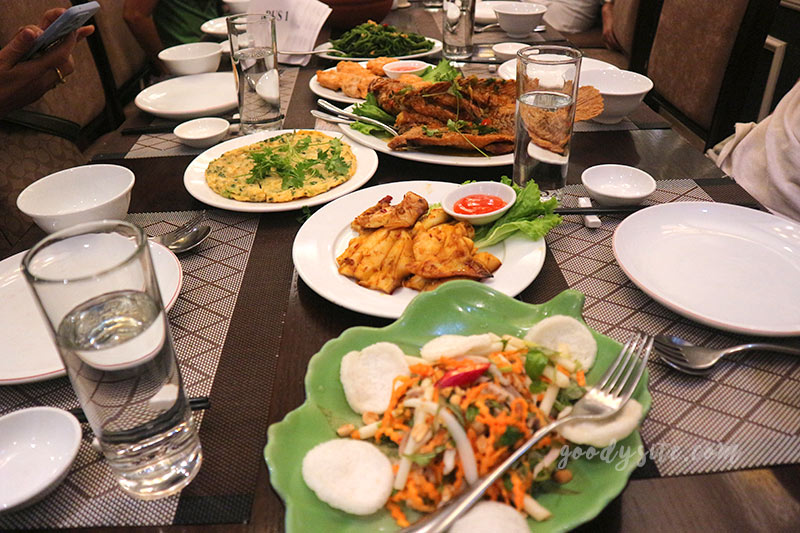 เวียดนามอีกครั้ง 1 ออกเดินทางสู่เมืองฮานอย