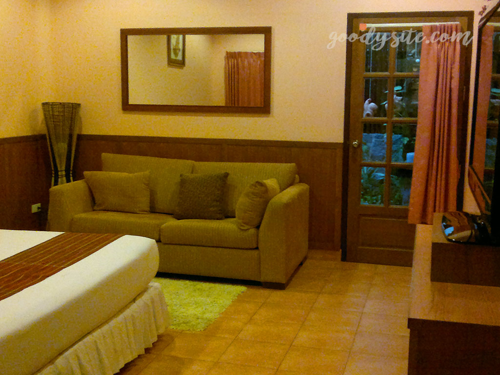 Birds & Bees Resort, Pattaya
