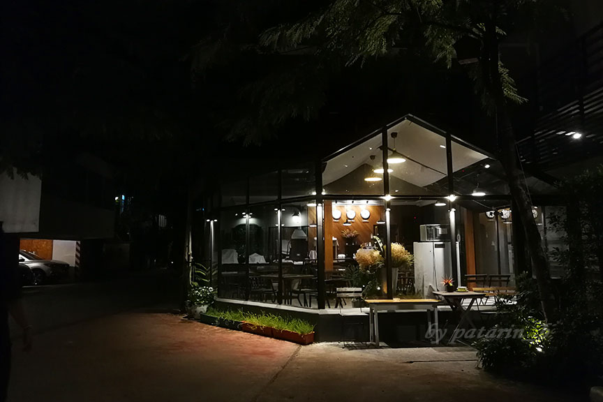 โรงแรมโบตานิค เซอร์วิส รูม