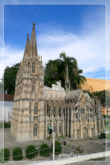 ชลบุรี 3 - มินิสยาม เมืองจำลองพัทยา