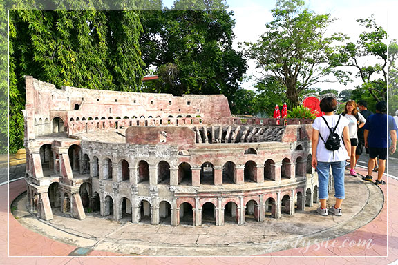 ชลบุรี 3 - มินิสยาม เมืองจำลองพัทยา