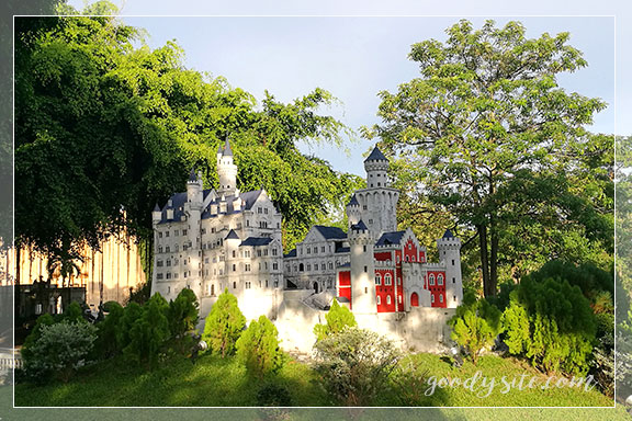 ชลบุรี 3 - มินิสยาม เมืองจำลองพัทยา