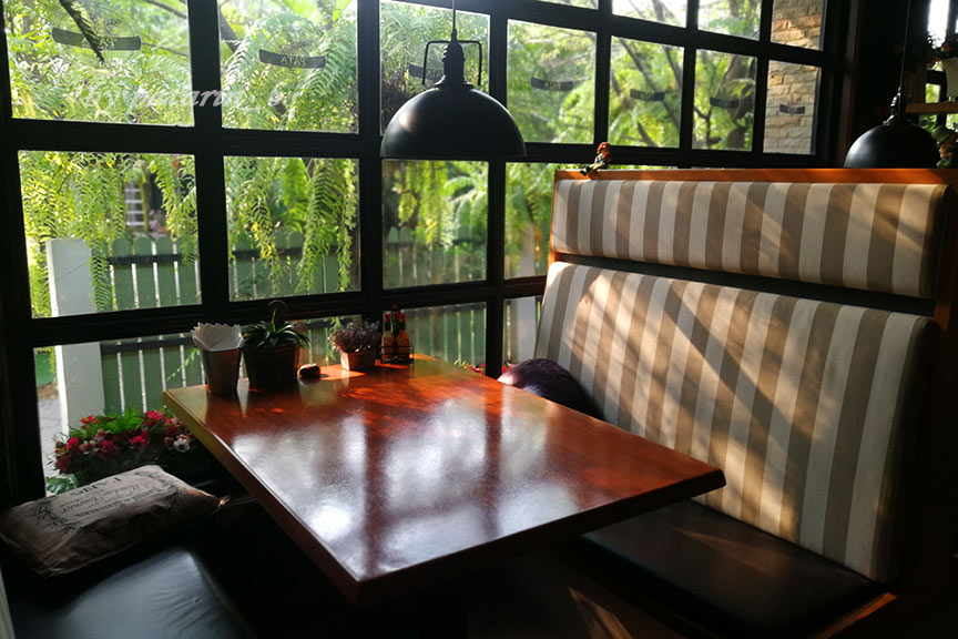 ร้านอาหาร Pata Plantation นนทบุรี