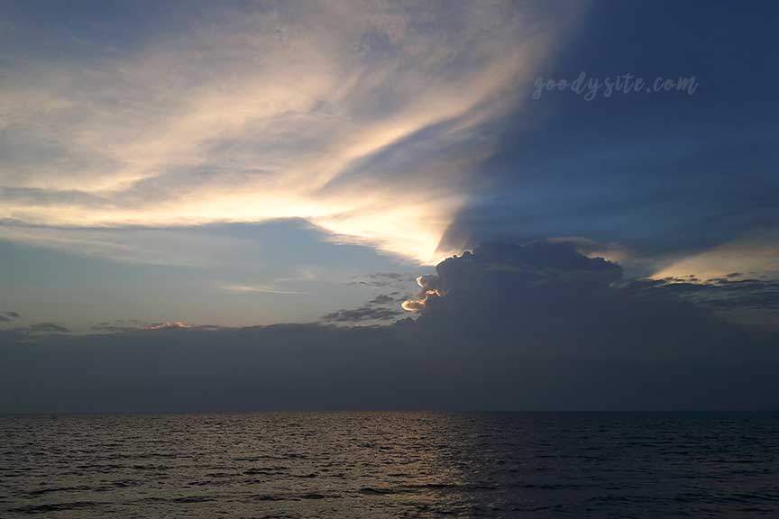 พัทยา-เกาะไผ่ 1: ที่พัก ไอยรี เพลส รีสอร์ท