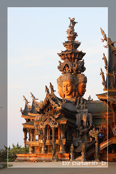 ปราสาทสัจธรรม - Sanctuary of Truth