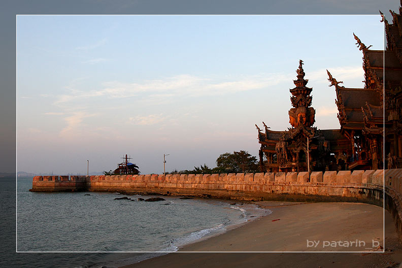 ปราสาทสัจธรรม - Sanctuary of Truth